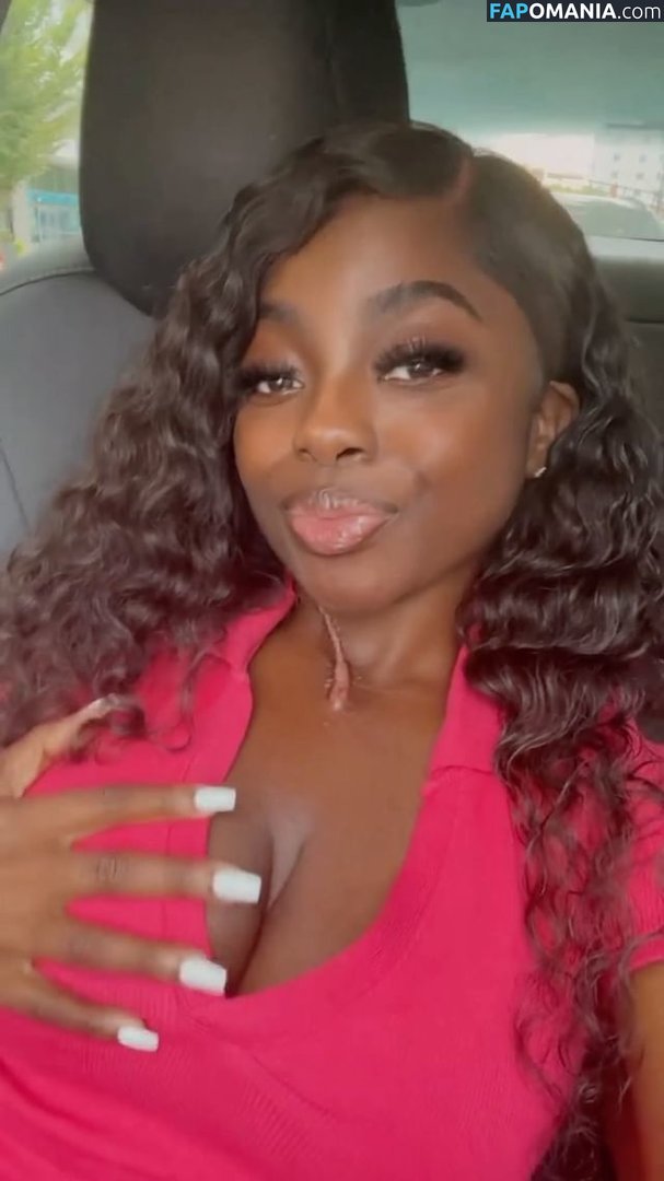 cupcake / distinct_queenn / funsize_69 Naken OnlyFans  Läckta Foto #4