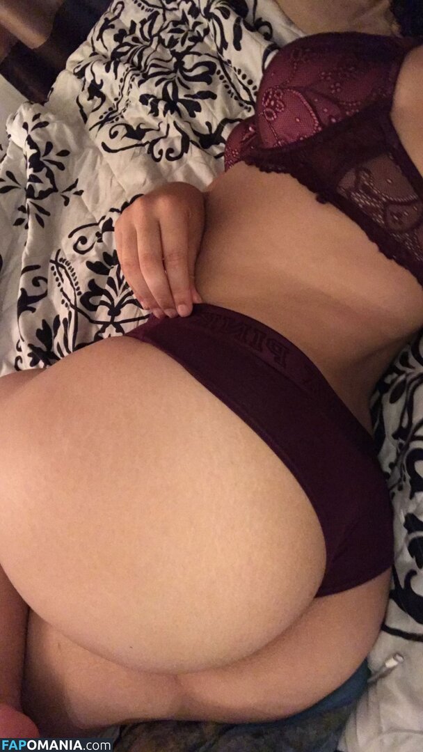 Cutestrike / Isabella / cutestrikex Naken OnlyFans  Läckta Foto #1