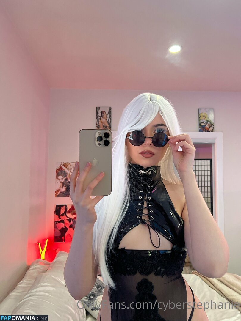 Cyberstephanie Naken OnlyFans  Läckta Foto #26