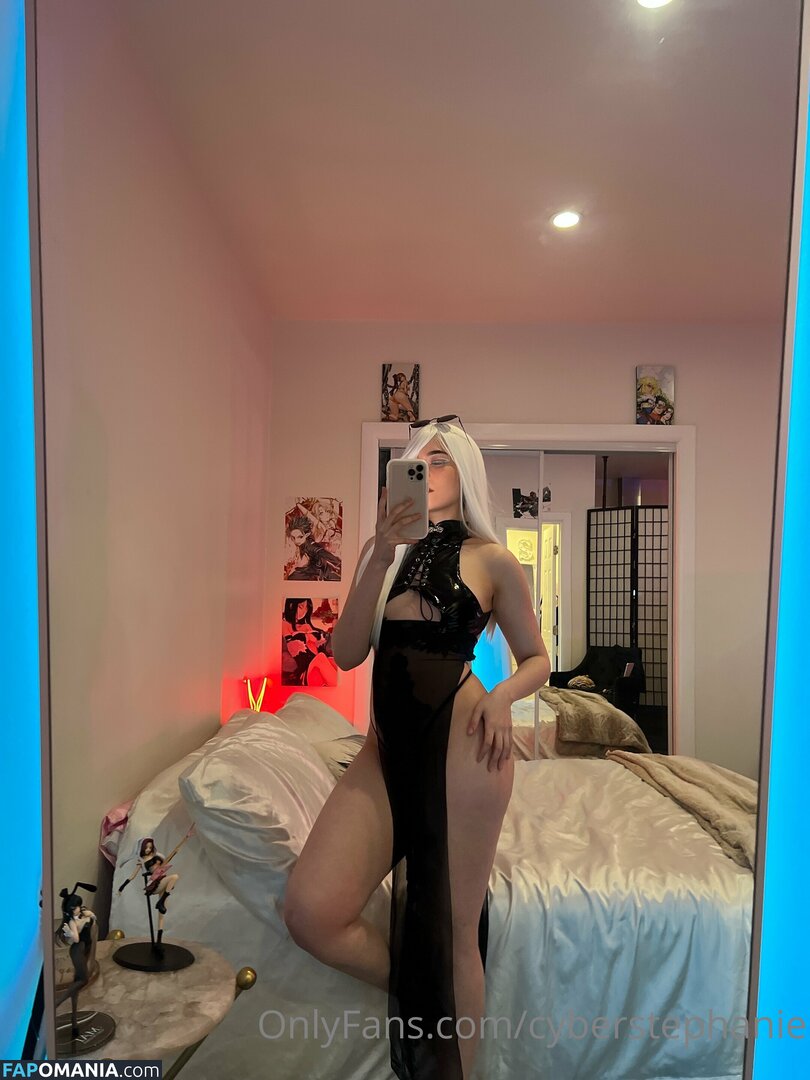 Cyberstephanie Naken OnlyFans  Läckta Foto #30