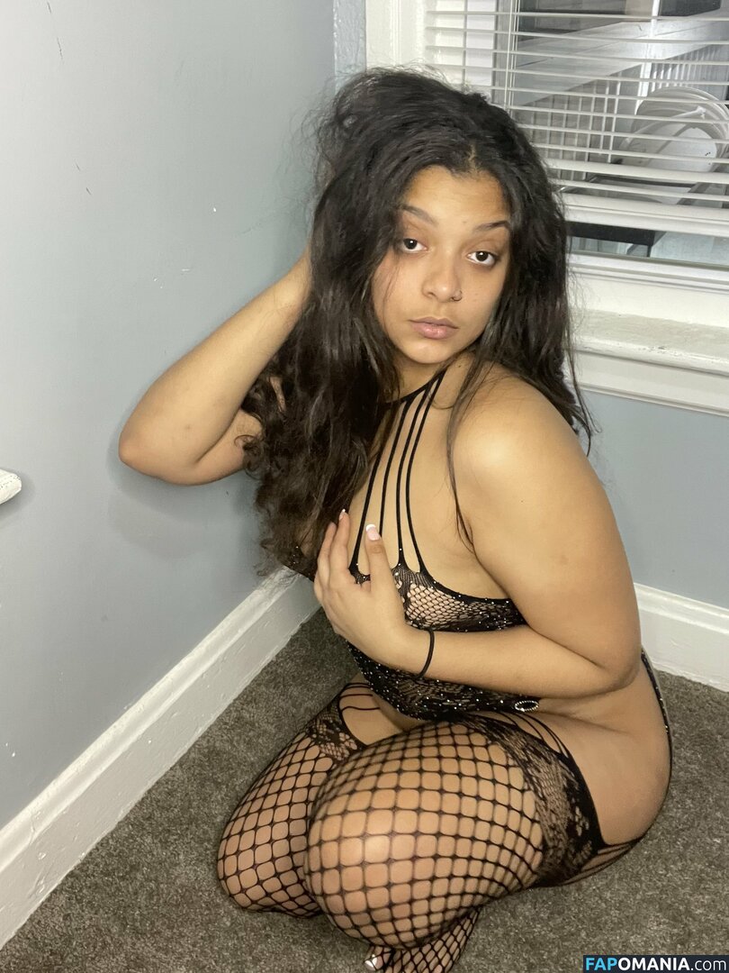 Daddyslilbaby420 / LiLBabyNina / ninaaxobinaa Naken OnlyFans  Läckta Foto #1