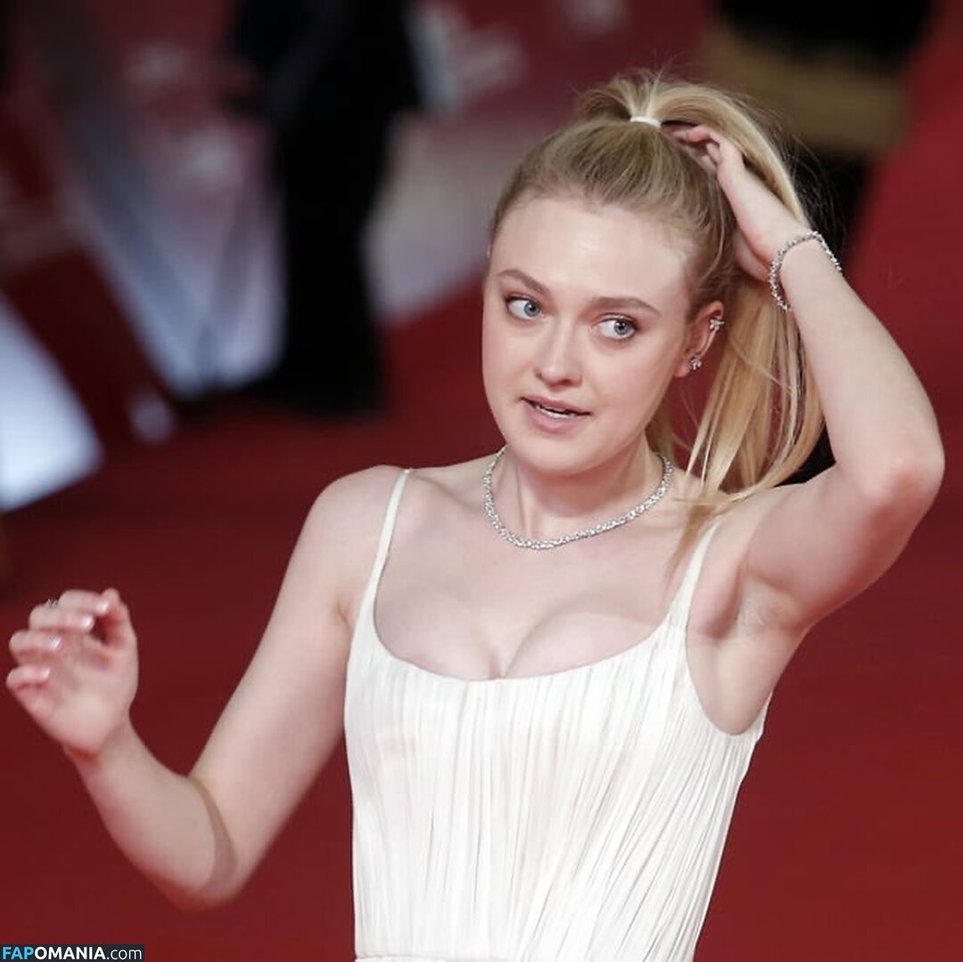 Dakota Fanning / dakotafanning Naken OnlyFans  Läckta Foto #21