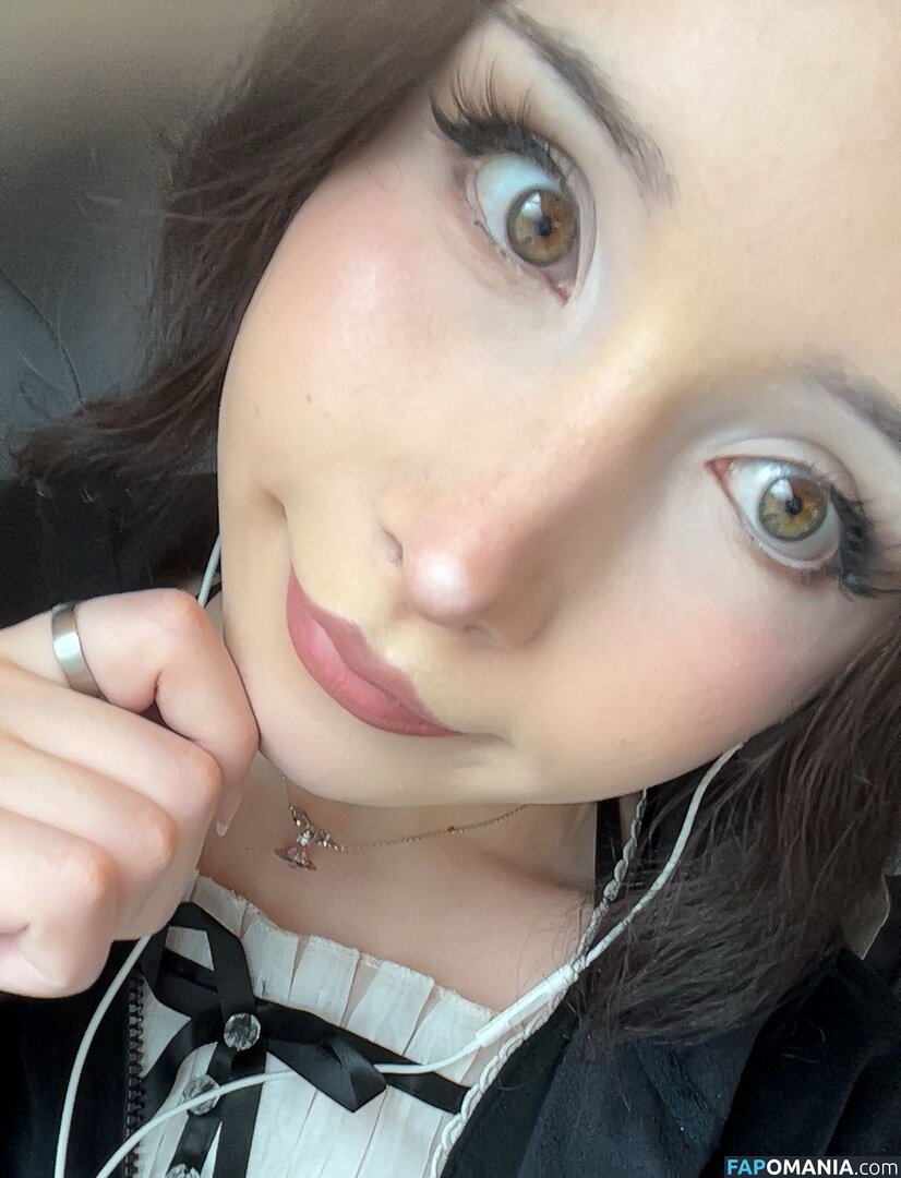 Dangerousdollyne / croquette / loupeticha Naken OnlyFans  Läckta Foto #2