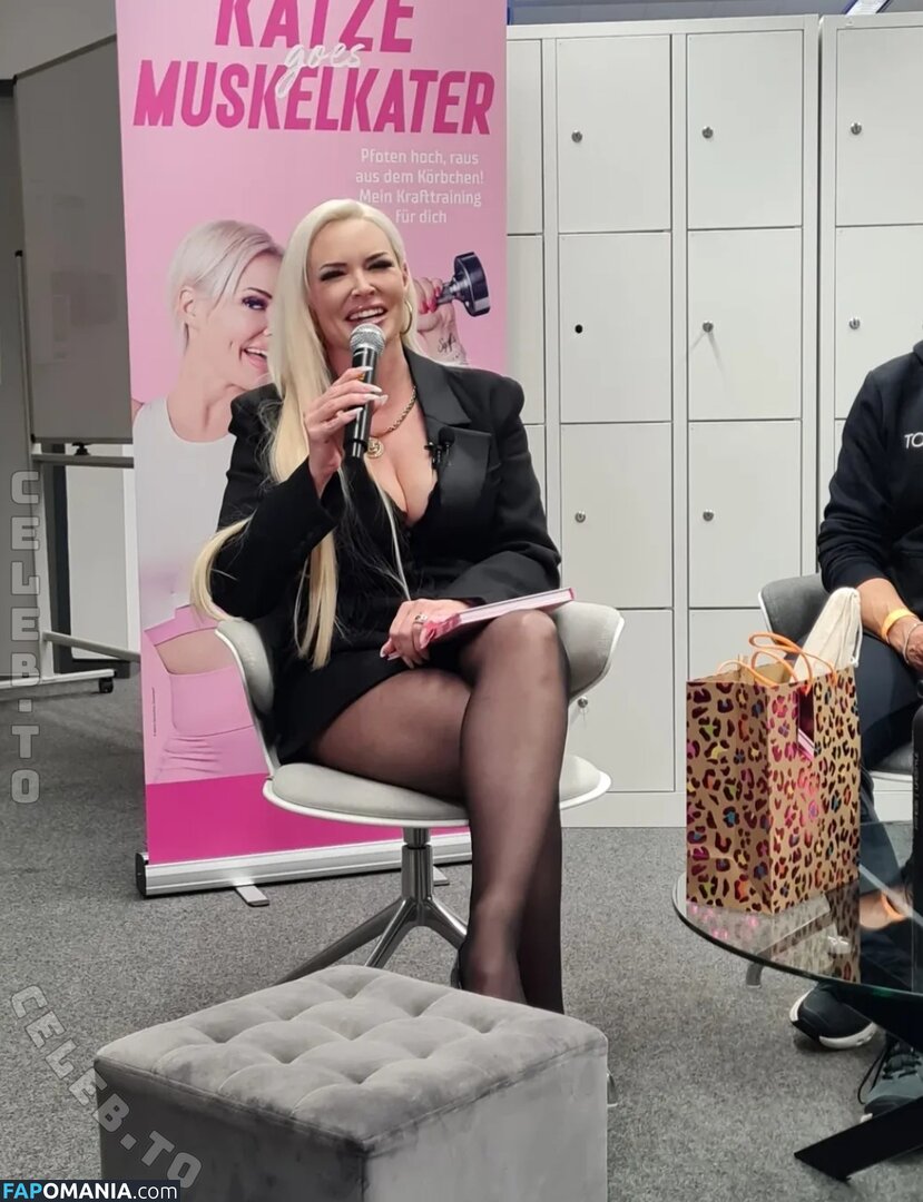 Daniela Katzenberger / danielakatzenberger / katzenberger.daniela Naken OnlyFans  Läckta Foto #3