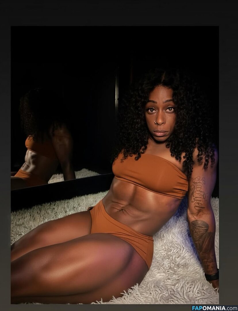 Datcalifitchic / Mariah Adams Naken OnlyFans  Läckta Foto #1