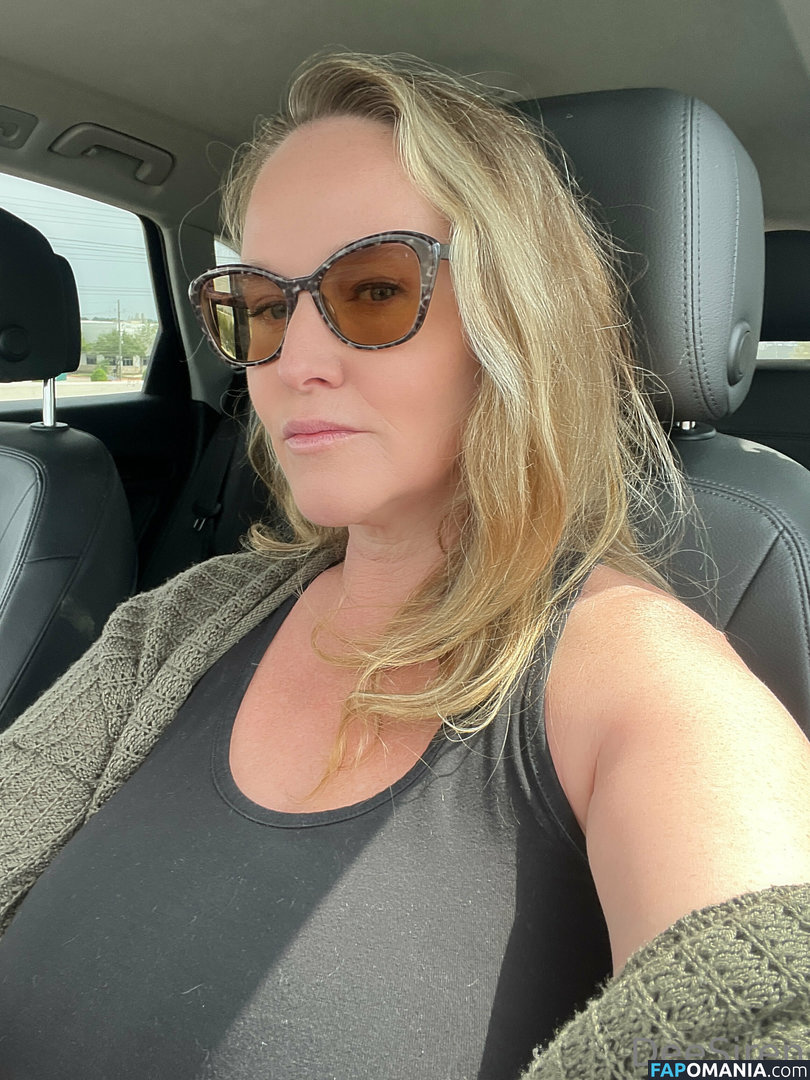 deesiren Naken OnlyFans  Läckta Foto #2