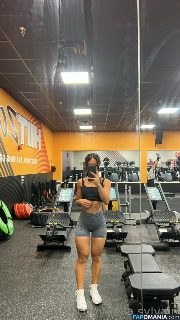 Delia Sylvain / deliasylvain / itsdelia Naken OnlyFans  Läckta Foto #7