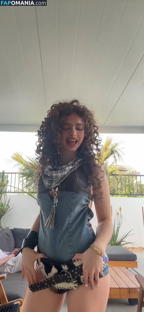 Demitra Kalogeras / demitrakalogeras Naken OnlyFans  Läckta Foto #23