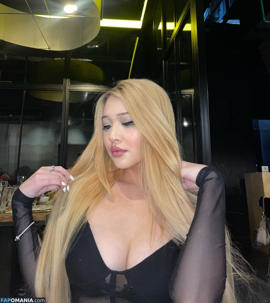 daenerystargaryenqueen / didaenerys Naken OnlyFans  Läckta Foto #6