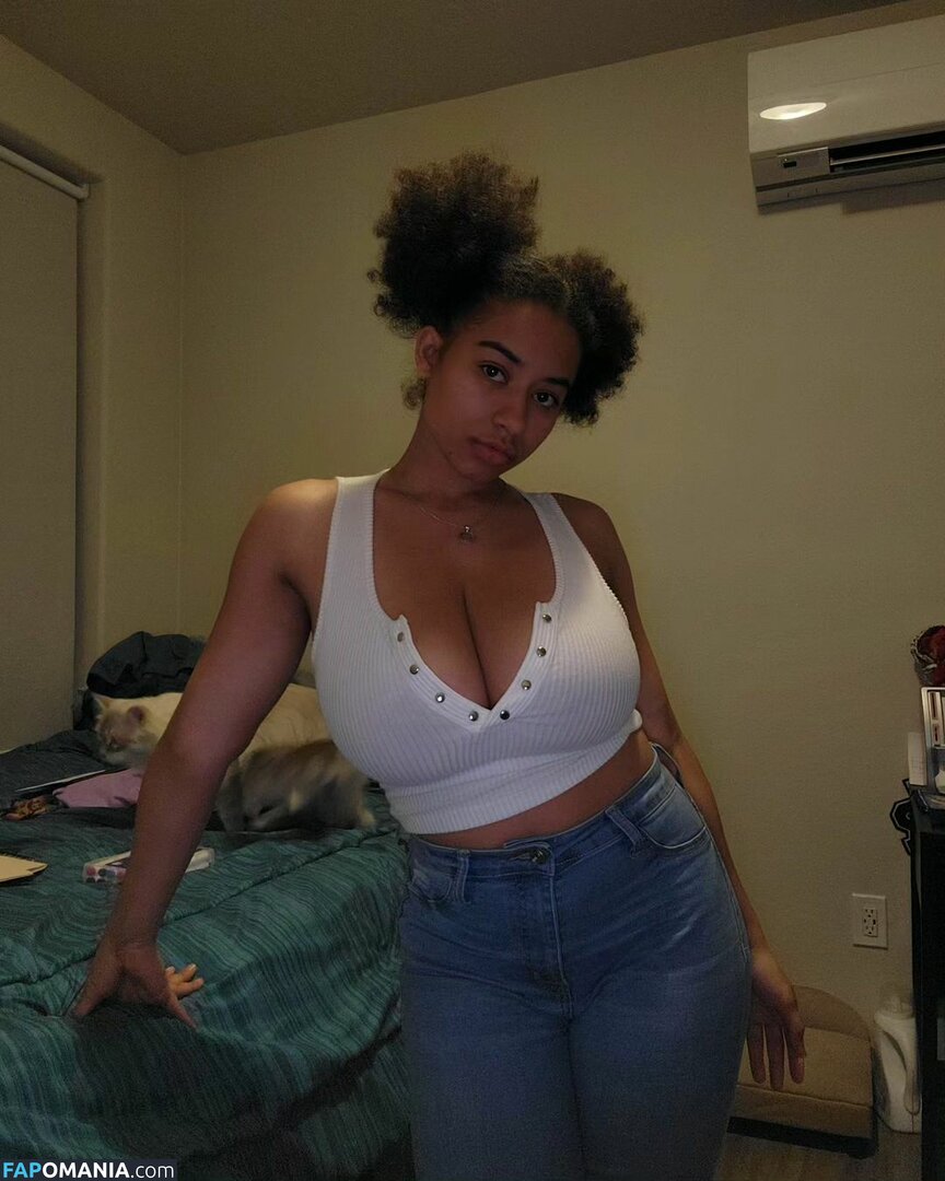 Dina / _ur_russian_dina / coco_ppop01 / dinadewgong Naken OnlyFans  Läckta Foto #4