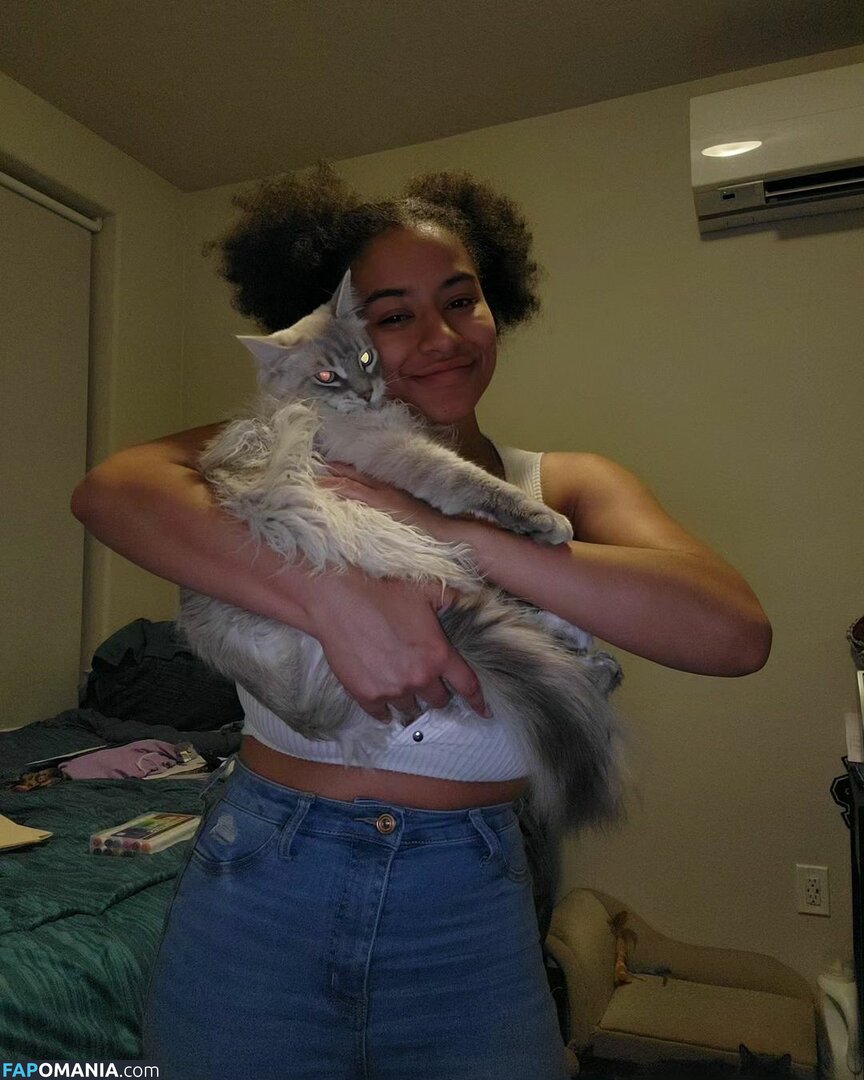 Dina / _ur_russian_dina / coco_ppop01 / dinadewgong Naken OnlyFans  Läckta Foto #6