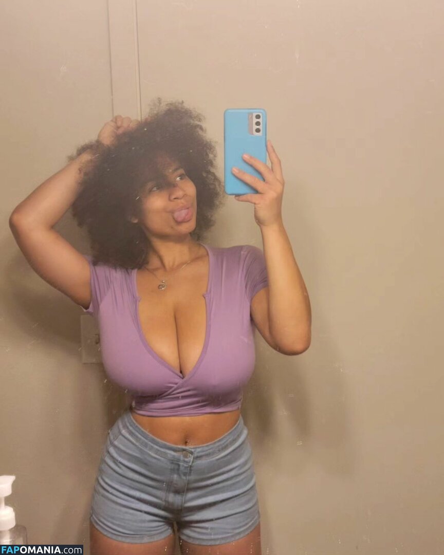 Dina / _ur_russian_dina / coco_ppop01 / dinadewgong Naken OnlyFans  Läckta Foto #8