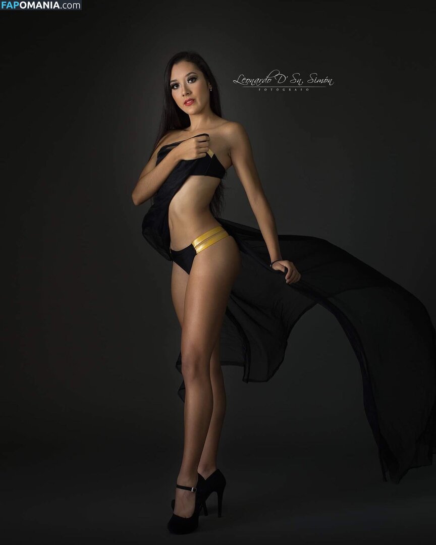 Danna Irlanda Barajas / dibobarajas / downey_lily / downeyloly Naken OnlyFans  Läckta Foto #7