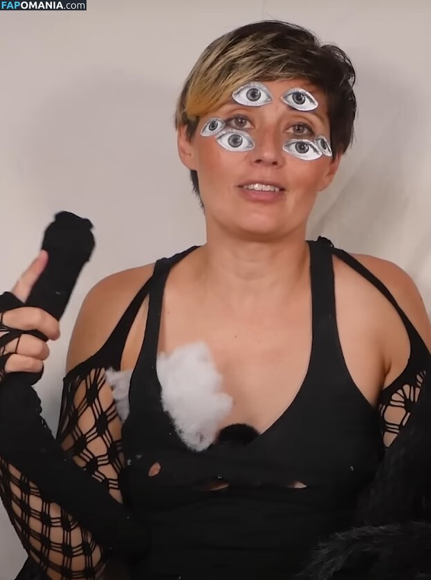 Dr Lindsey Doe Naken OnlyFans  Läckta Foto #4