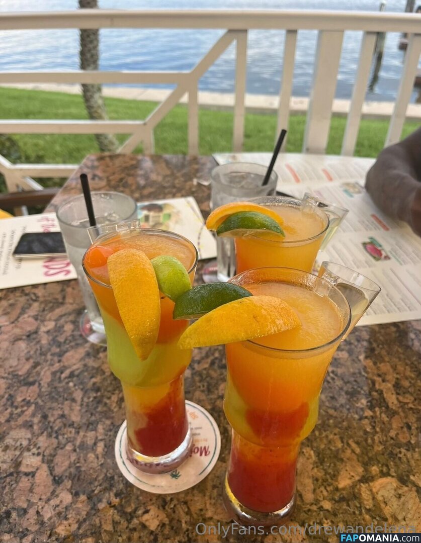 drewandelena / elena.drew Naken OnlyFans  Läckta Foto #5