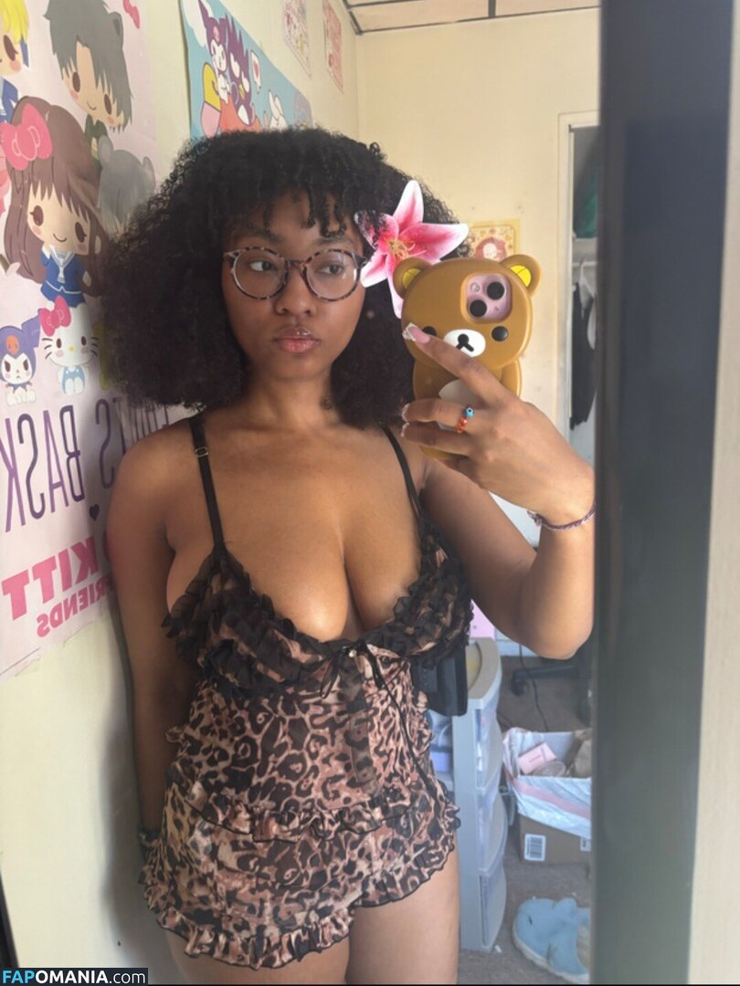 Earth2daya777 Naken OnlyFans  Läckta Foto #1