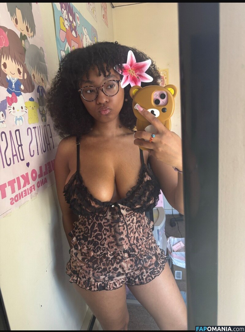 Earth2daya777 Naken OnlyFans  Läckta Foto #2