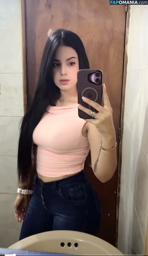Edvcf16 / charlottegonzalez_02 Naken OnlyFans  Läckta Foto #1
