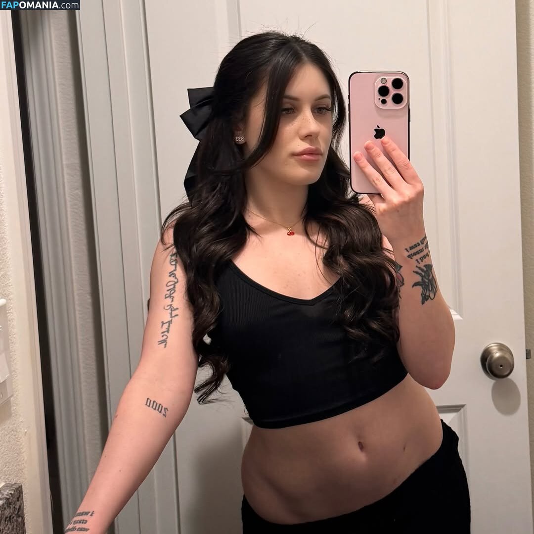 EffyElizabeth / cherry_cvnt Naken OnlyFans  Läckta Foto #1