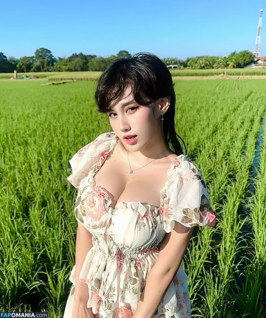 Deandra Aurelia / ejahazel / ejahazel__ Naken OnlyFans  Läckta Foto #2