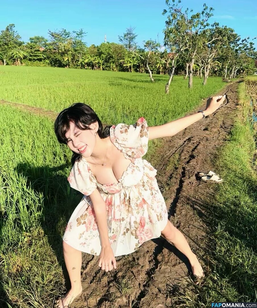 Deandra Aurelia / ejahazel / ejahazel__ Naken OnlyFans  Läckta Foto #5