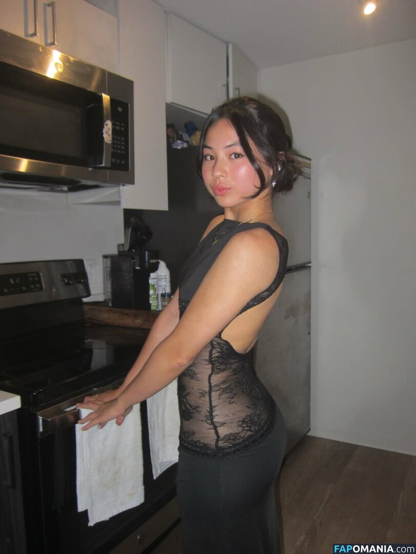 Elaine Gu / elainegu_ Naken OnlyFans  Läckta Foto #6