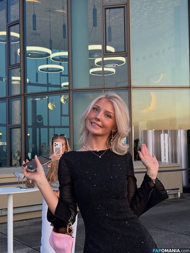 Elena Zoe / elena.zbt Naken OnlyFans  Läckta Foto #12