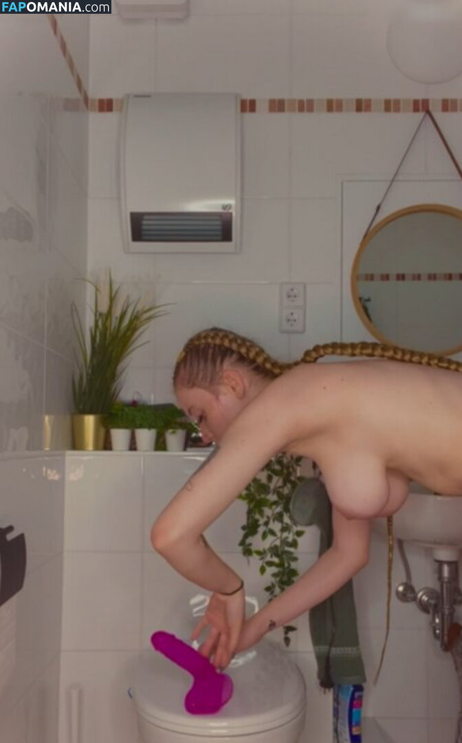 Elenas Caprice Naken OnlyFans  Läckta Foto #2