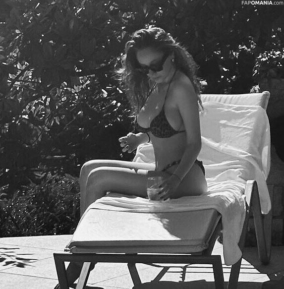 Elif Nesil Eliffnesil / eliffnesil / elifnesil2 Naken OnlyFans  Läckta Foto #3