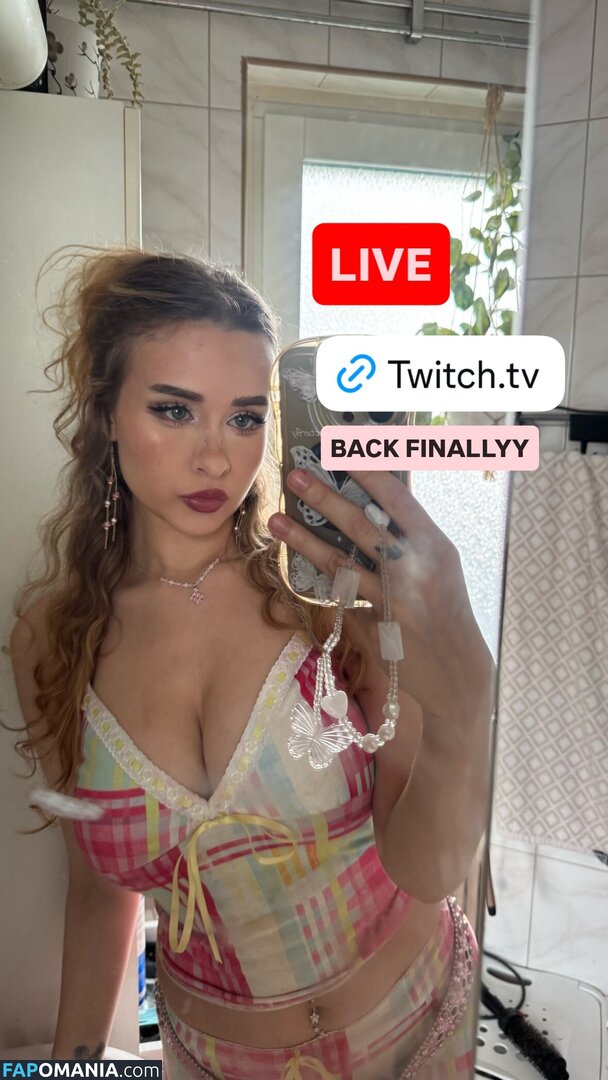elina twich Naken OnlyFans  Läckta Foto #12
