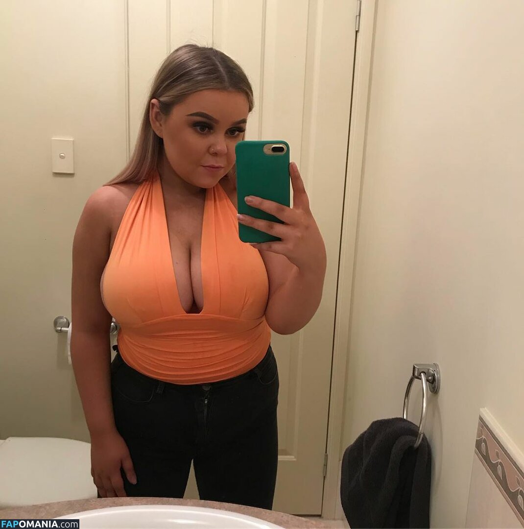 Elise / elise2222 / elise_cm Naken OnlyFans  Läckta Foto #8