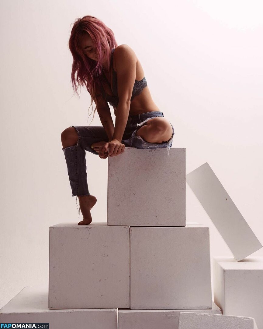 ElIZAGRACEMUSIC / Eliza Grace / elizaxograce / iamelizagrace_ Naken OnlyFans  Läckta Foto #8