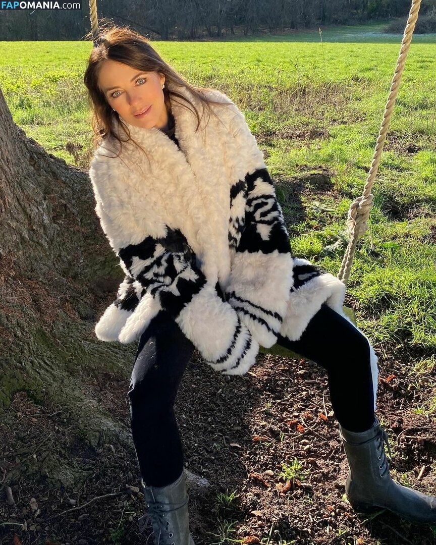 Elizabeth Hurley / elizabethhurley / elizabethhurley1 Naken OnlyFans  Läckta Foto #334