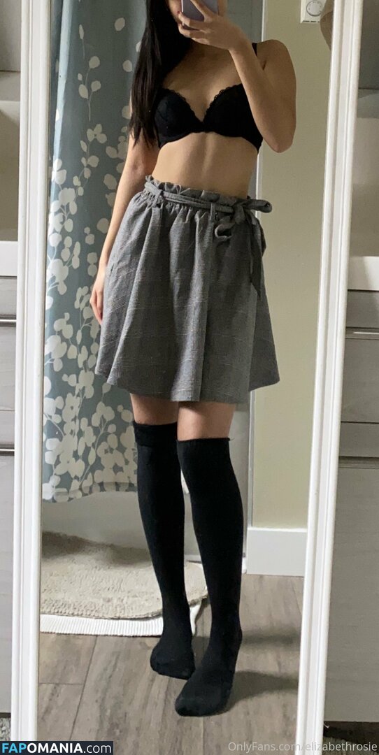 elizabethrosie Naken OnlyFans  Läckta Foto #4