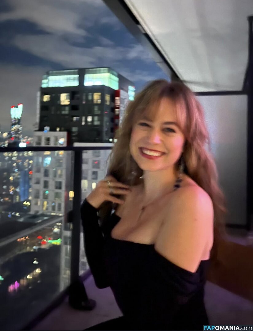 Ella Ballentine / ellaballentine Naken OnlyFans  Läckta Foto #1