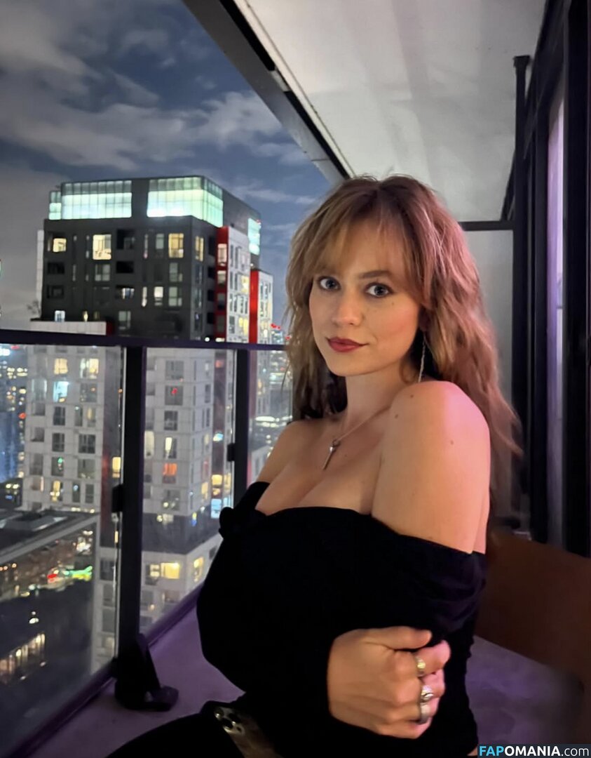 Ella Ballentine / ellaballentine Naken OnlyFans  Läckta Foto #3