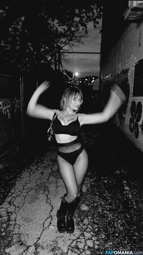 Ella Ballentine / ellaballentine Naken OnlyFans  Läckta Foto #8