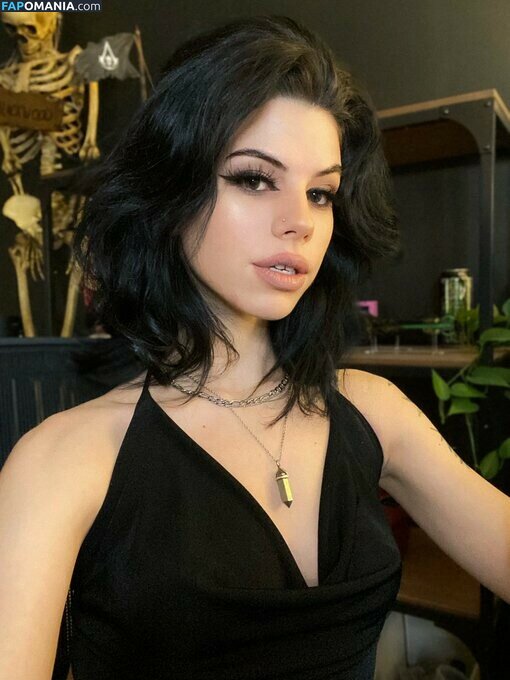 ellathrasher / morethanella Naken OnlyFans  Läckta Foto #11