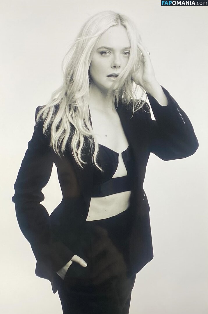Elle Fanning / ellefanning Naken OnlyFans  Läckta Foto #10