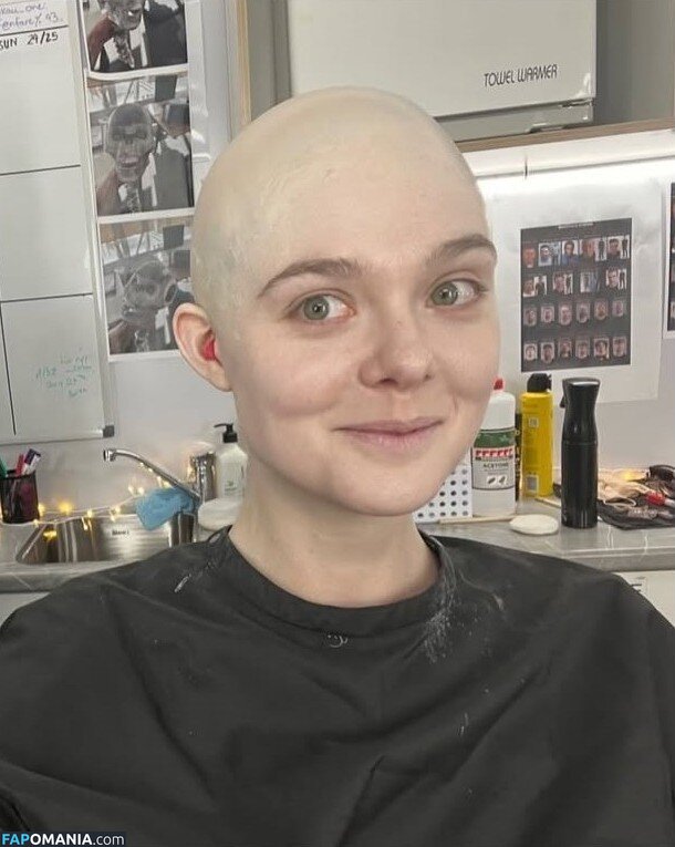 Elle Fanning / ellefanning Naken OnlyFans  Läckta Foto #49