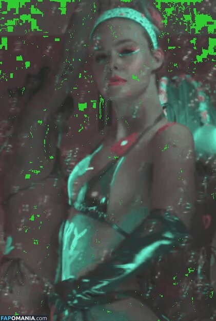 Elle Fanning / ellefanning Naken OnlyFans  Läckta Foto #109