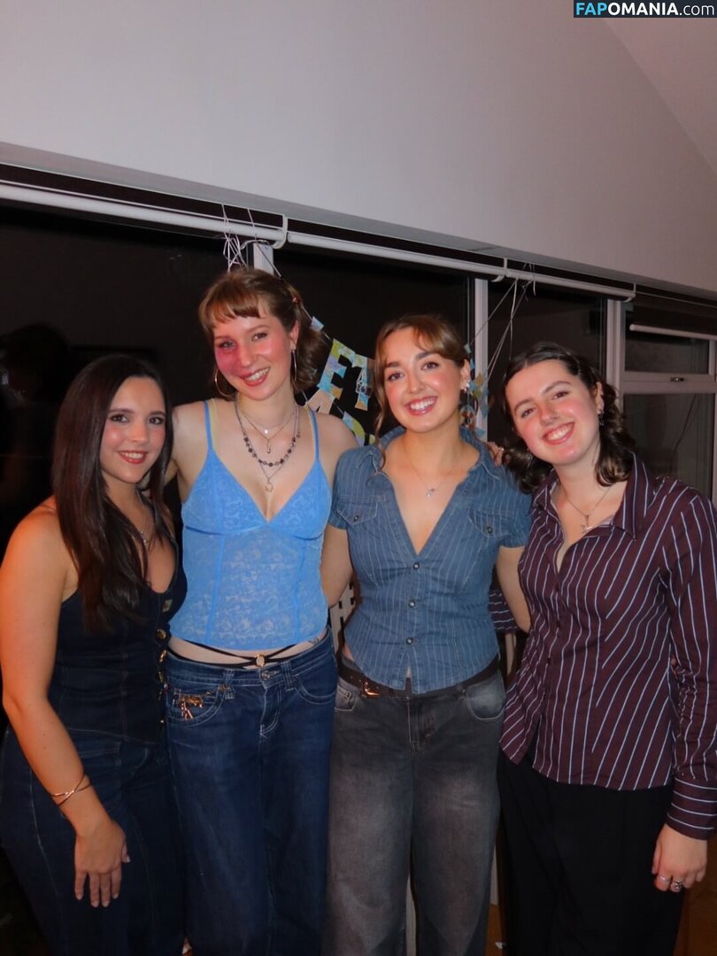 Elle Mulvaney / ellejmulvaney Naken OnlyFans  Läckta Foto #4