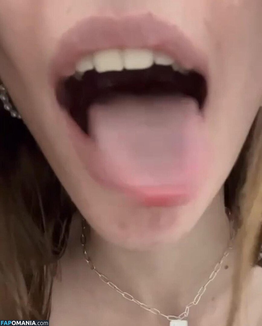 Ellesasmrr Naken OnlyFans  Läckta Foto #1