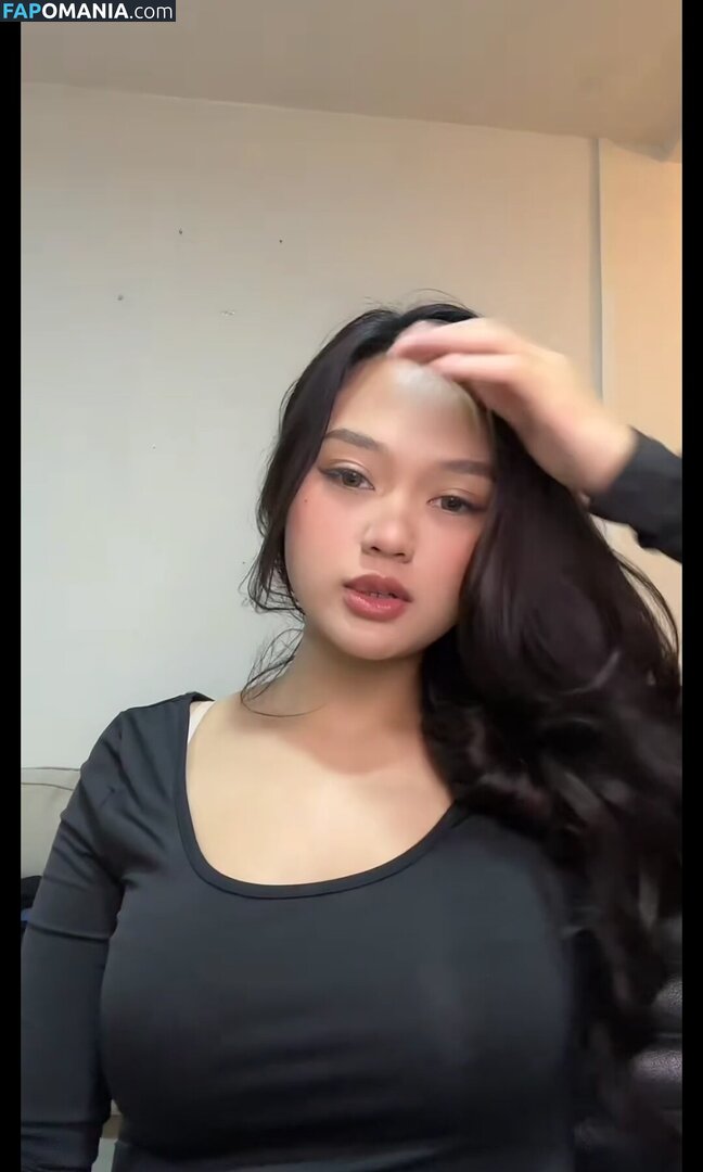 Ellesyanamira / PrincessEllesya Naken OnlyFans  Läckta Foto #5