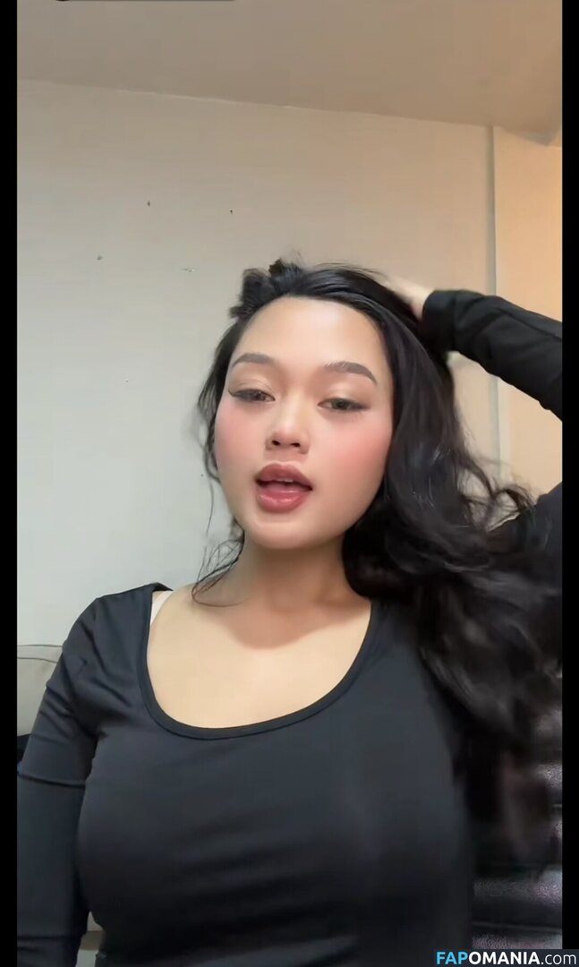 Ellesyanamira / PrincessEllesya Naken OnlyFans  Läckta Foto #7