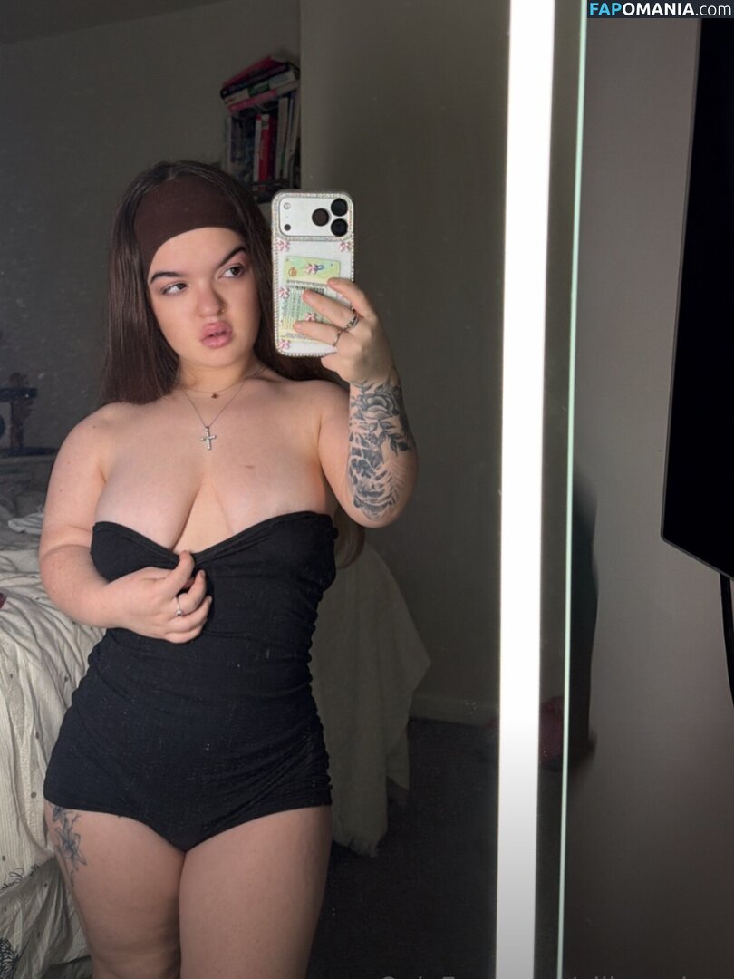 Ellie Cassidy / ellie__cassidy / elliecassidy Naken OnlyFans  Läckta Foto #2