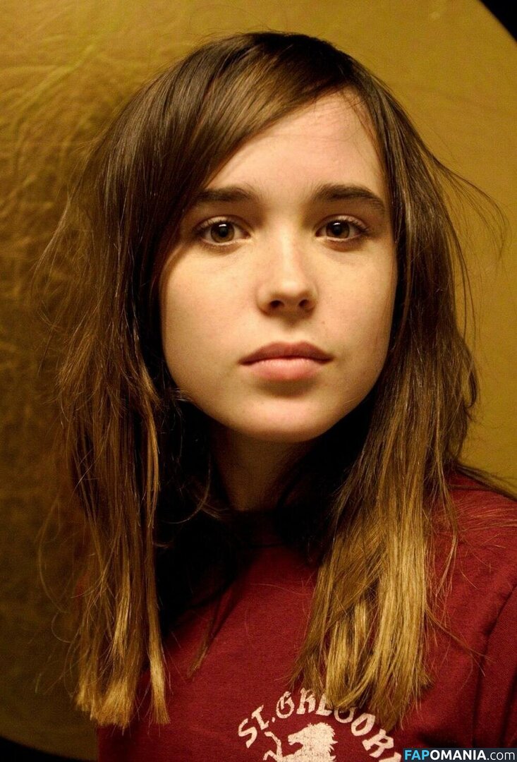 Elliot Page / elliotpage / formerly Ellen Page Naken OnlyFans  Läckta Foto #2