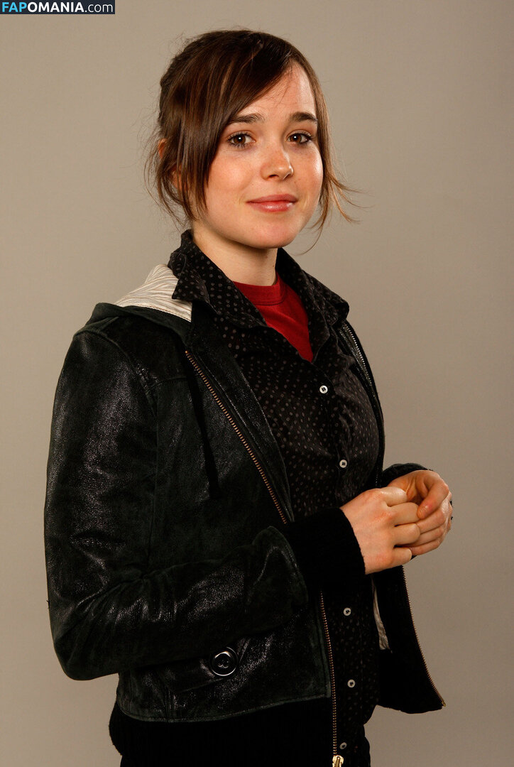Elliot Page / elliotpage / formerly Ellen Page Naken OnlyFans  Läckta Foto #5