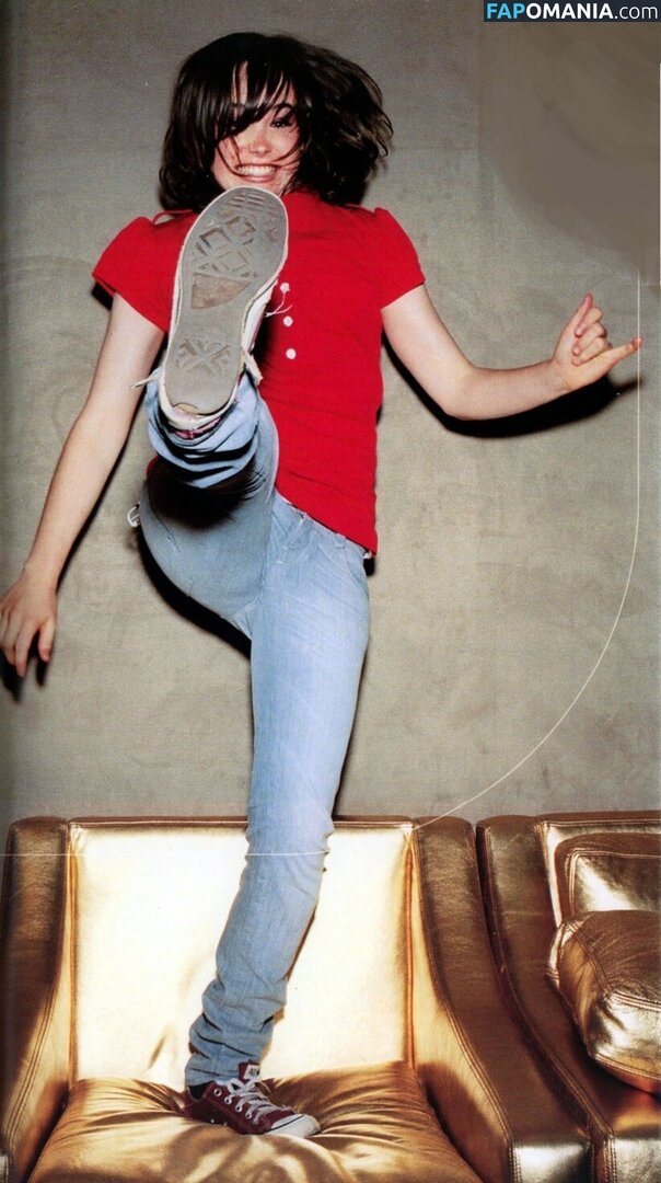 Elliot Page / elliotpage / formerly Ellen Page Naken OnlyFans  Läckta Foto #12