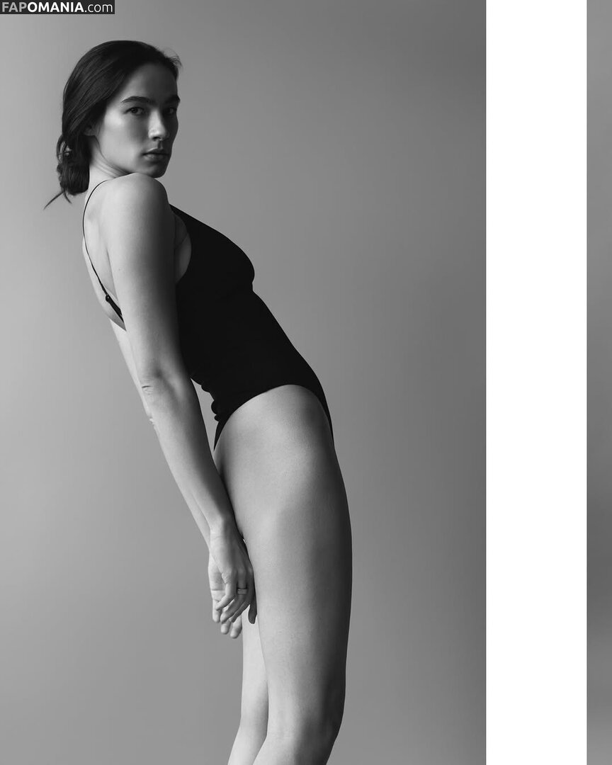 Elvina Garaeva / elyagara Naken OnlyFans  Läckta Foto #2